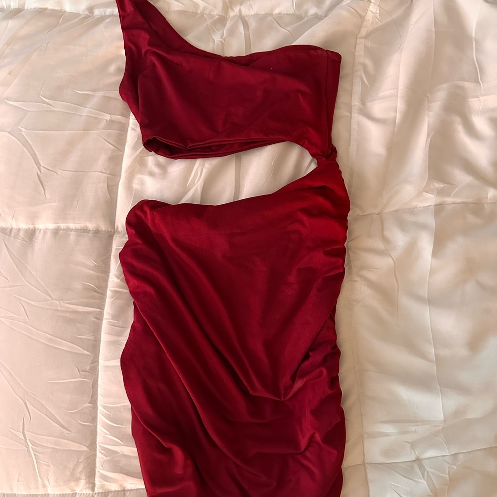 Elegant Asymmetrical Red One-Shoulder Body-con Dress Size Small